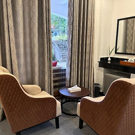 Elegant Hotel Kandy Ngoại thất bức ảnh