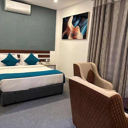 Elegant Hotel Kandy Ngoại thất bức ảnh