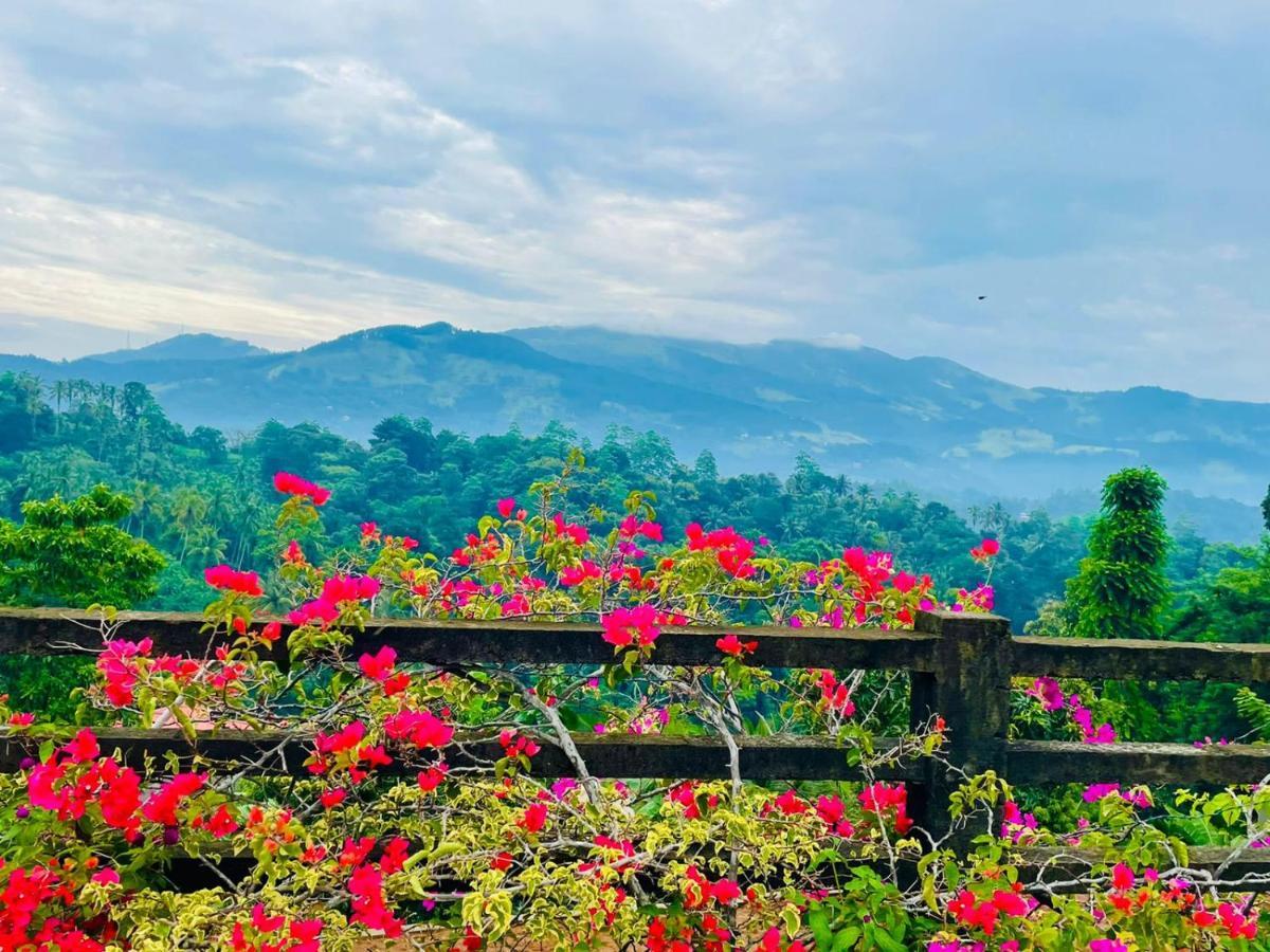 Elegant Hotel Kandy Ngoại thất bức ảnh