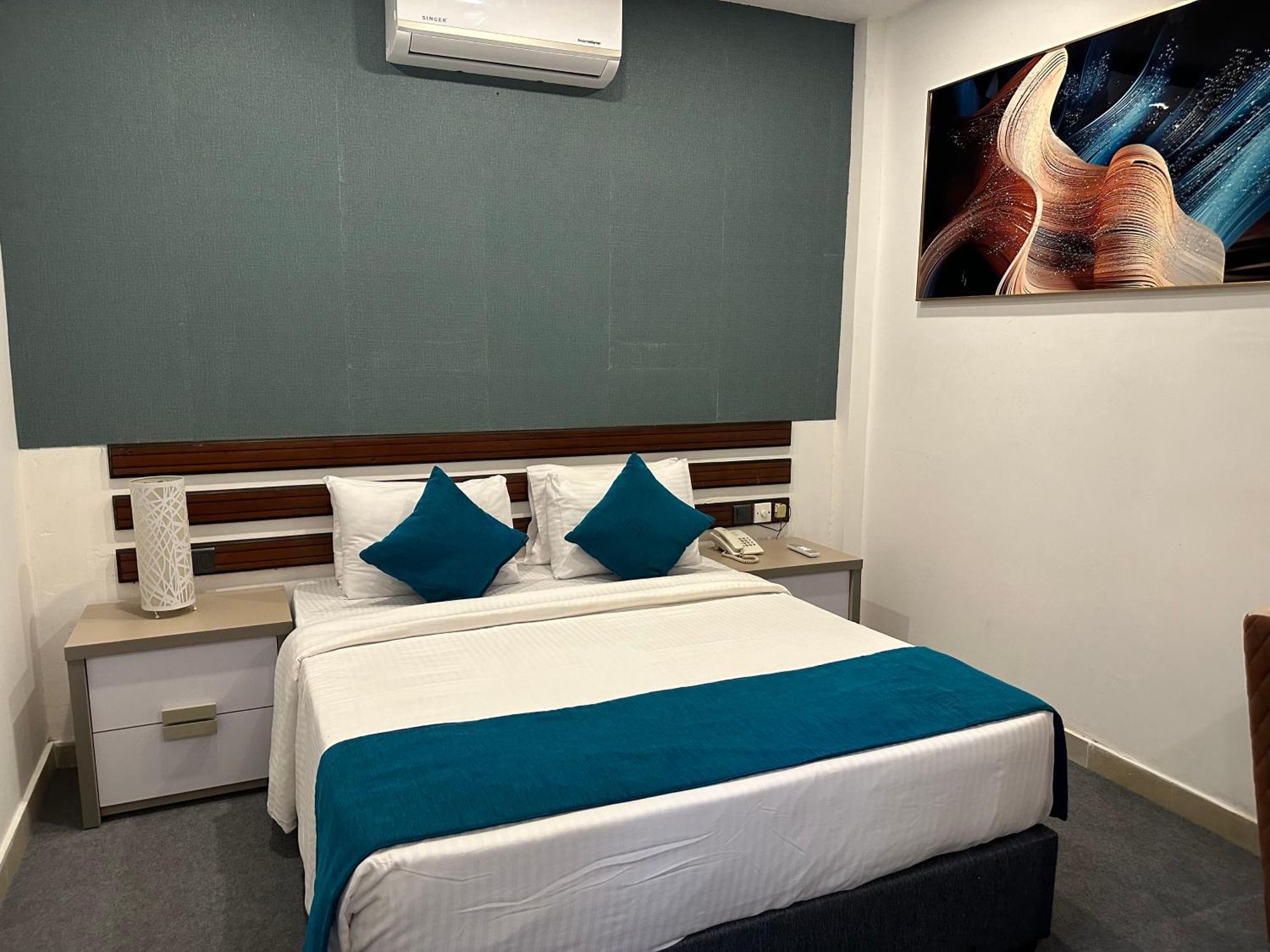 Elegant Hotel Kandy Ngoại thất bức ảnh