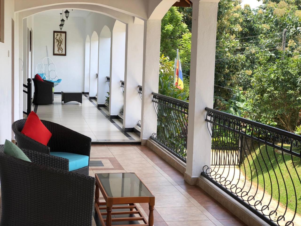 Elegant Hotel Kandy Ngoại thất bức ảnh