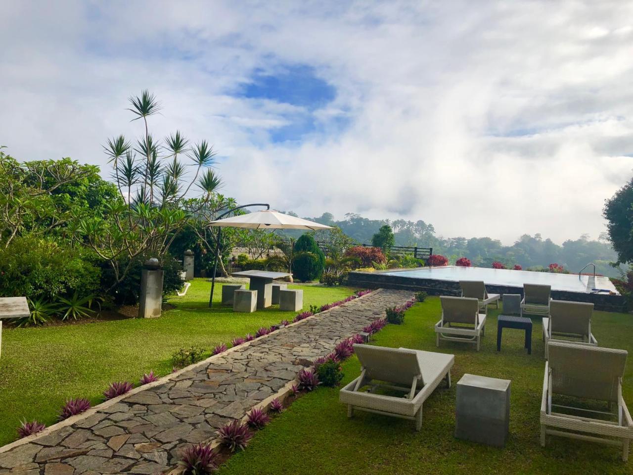 Elegant Hotel Kandy Ngoại thất bức ảnh