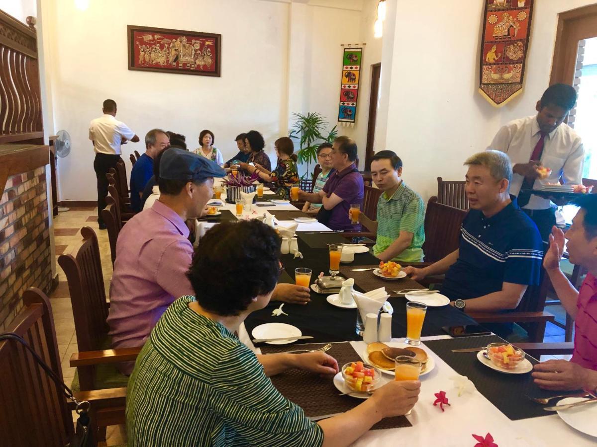 Elegant Hotel Kandy Ngoại thất bức ảnh